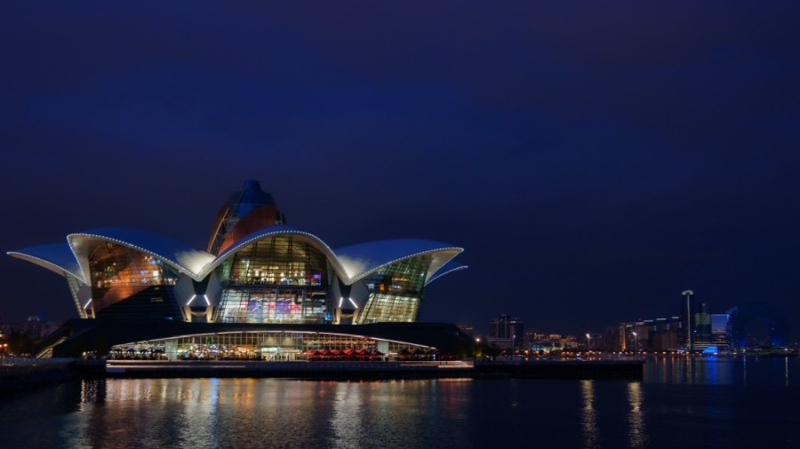 BAKU PANORAMA NOTTURNO