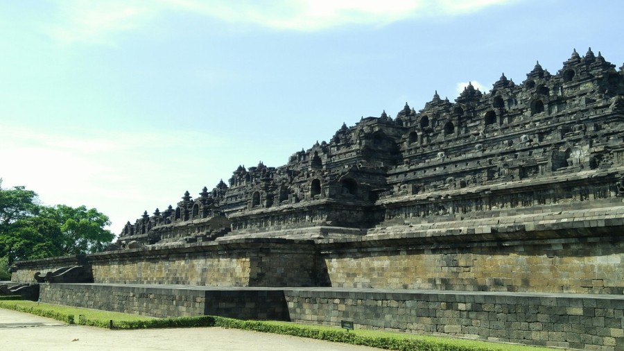 BOROBUDUR